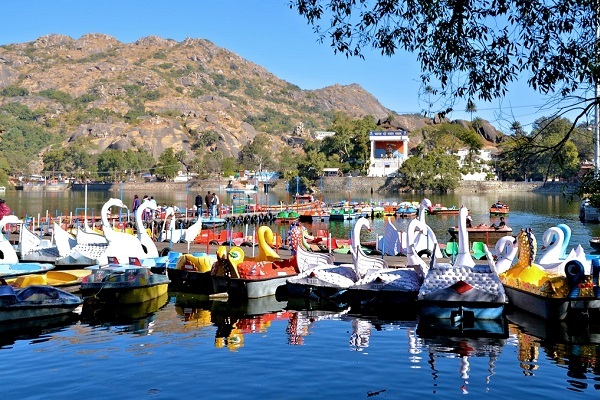 udaipur airport to mount abu taxi fare